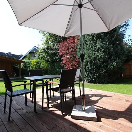 Haus Heckenrose Whg 4 Gartenhaus Kellenhusen